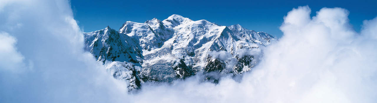 @Mario Colonel's breathtaking shot of the Mont Blanc Massif